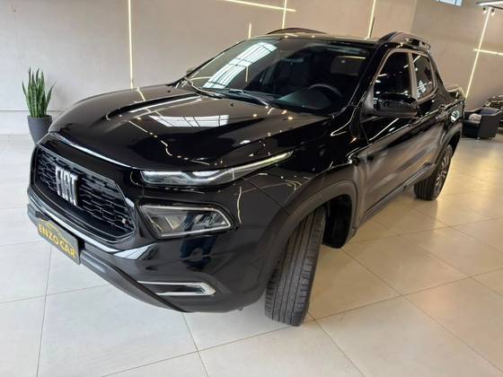 FIAT TORO 1.3 TURBO 270 FLEX FREEDOM AT6 FIAT TORO 1.3 TURBO 270 FLEX FREEDOM AT6